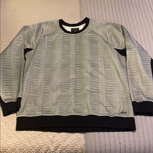 Guess Sweatshirt